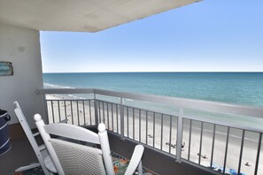 Property grounds - Oceanfront 3bed/2.5bath-Water's Edge Resort-801 Indoor/Outdoor Pool & Hot Tub (Garden City Beach)