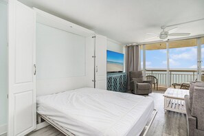 1 bedroom, free WiFi, bed sheets - Oceanfront 1bed/2bath-Water's Edge Resort-1109 Indoor/Outdoor Pool & Hot Tub (Garden City Beach)