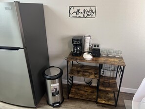 Interior - Pet Friendly! 1st Floor! Walking Distance to Shopping & Dining (Clovis)