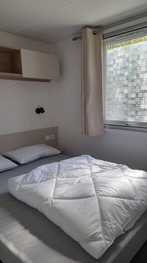 3 bedrooms - Mobilhome 6 Personnes AU Bord DE LA MER (Saint-Jean-de-Monts)