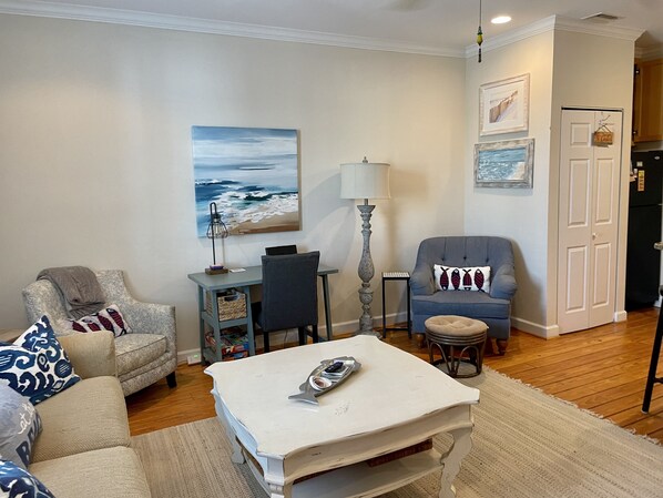 Smart TV, DVD player, books, video library