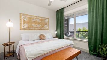 1 chambre, bureau, fer et planche à repasser, Wi-Fi