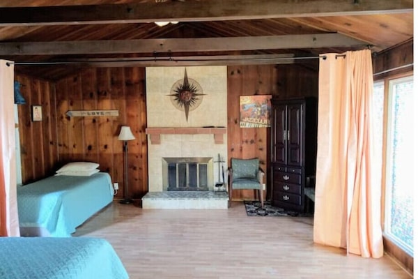 2 camere, ferro/asse da stiro, Wi-Fi gratuito, lenzuola