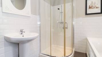 Cottage | Bagno | Doccia