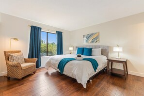 3 chambres, fer et planche à repasser, lit parapluie, Wi-Fi gratuit