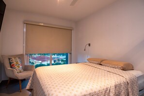 1 bedroom, iron/ironing board, free WiFi, bed sheets - Luxury Apartment (Managua)