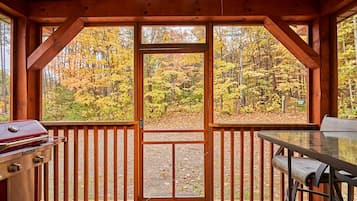 Cottage # 01 | Terrace/patio