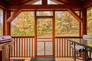 Cottage # 01 | Terrace/patio - Dayspring Cottages (Armour)