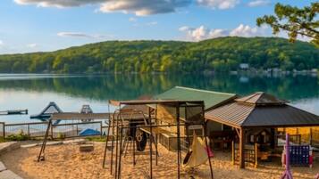 Children's play area - outdoor