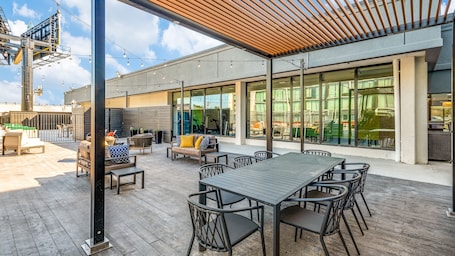 Property amenity. Staybridge Suites Dallas Market Ctr Love Field by IHG