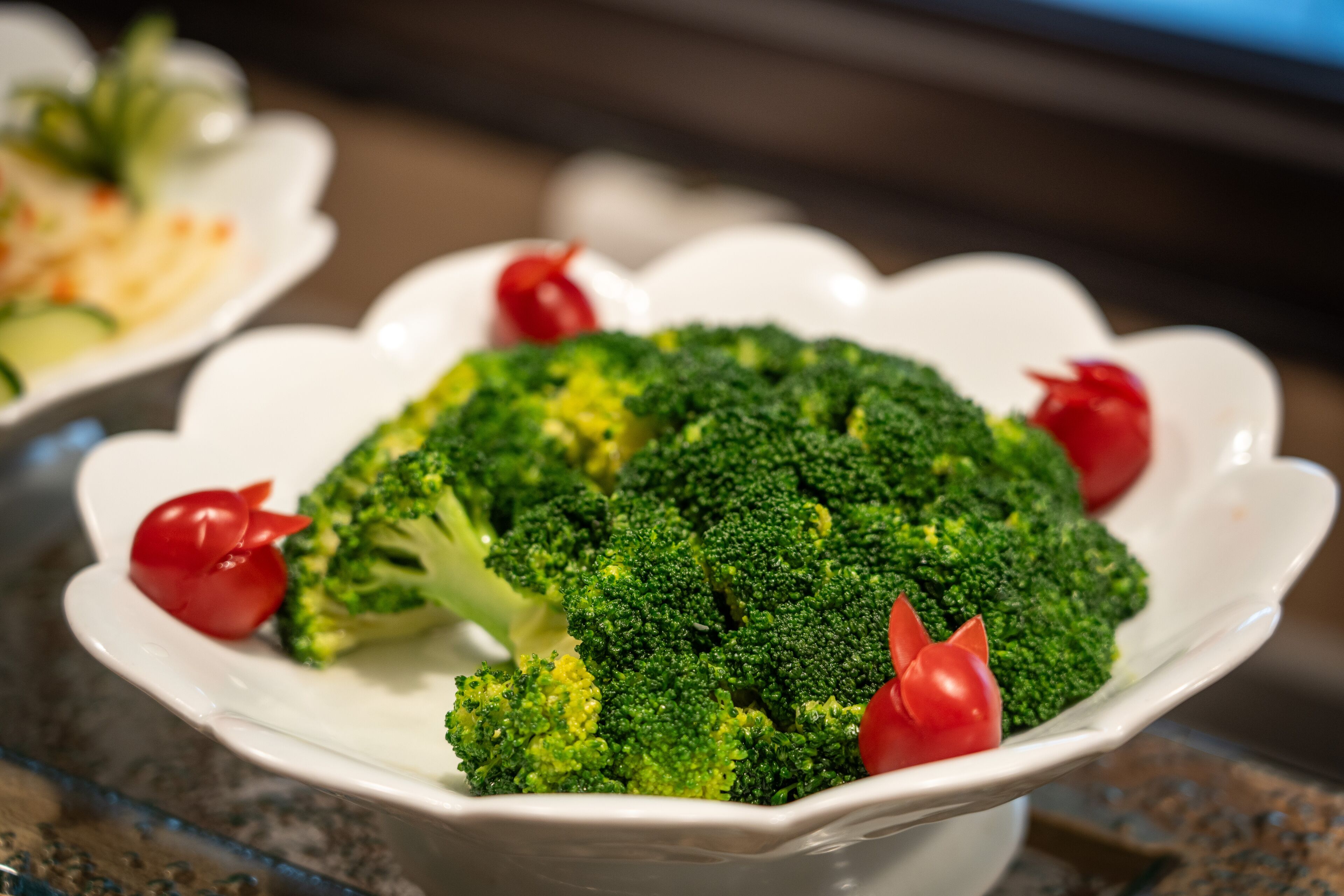 بوفيه فطور مجانًا يوميًا