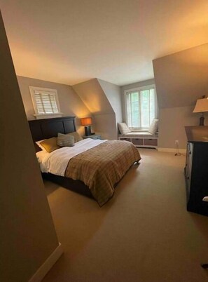 4 habitaciones, tabla de planchar con plancha y wifi gratis 