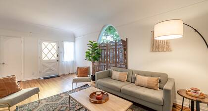 Family Friendly Spanish Villa w/ Beach Amenities and Free Parking!