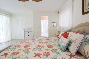 3 quartos, Wi-Fi de cortesia, roupa de cama