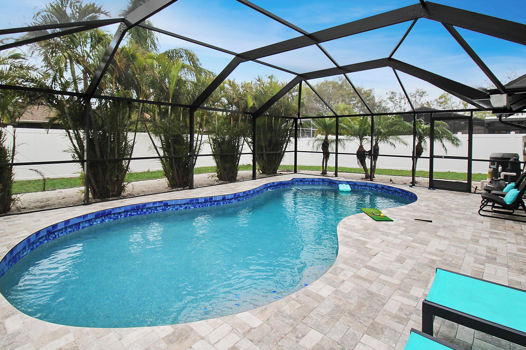 Et oppvarmet basseng