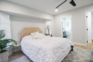 3 bedrooms, desk, free WiFi, bed sheets - Superb 3 BR / 2 BA Private Pool Home In Port Charlotte - Rising Tide (Port Charlotte)