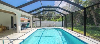 Superb 3 BR / 2 BA Private Pool Home In Port Charlotte - Rising Tide