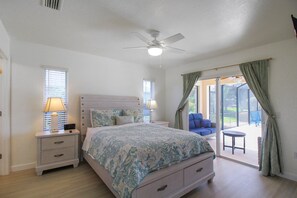 3 soverom, skrivebord, strykejern/-brett og wi-fi (inkludert)