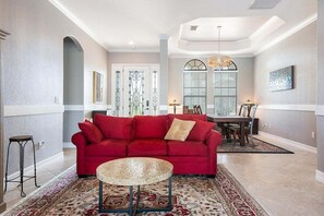 Smart TV - Gorgeous lakefront pool home with golf coarse view - Birdie (Lakewood Ranch)