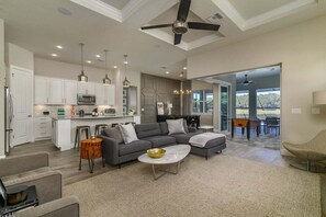 TV, offices - Elegant 3BR waterfront pool home A Dream Come True (Lakewood Rnch)