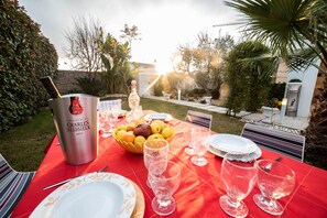 Outdoor dining - Access room (Bisceglie)