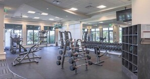 Fitness facility - Exclusive 2 BR Lakefront Condo in Lakewood National - The Duffers Retreat (Lakewood Ranch)