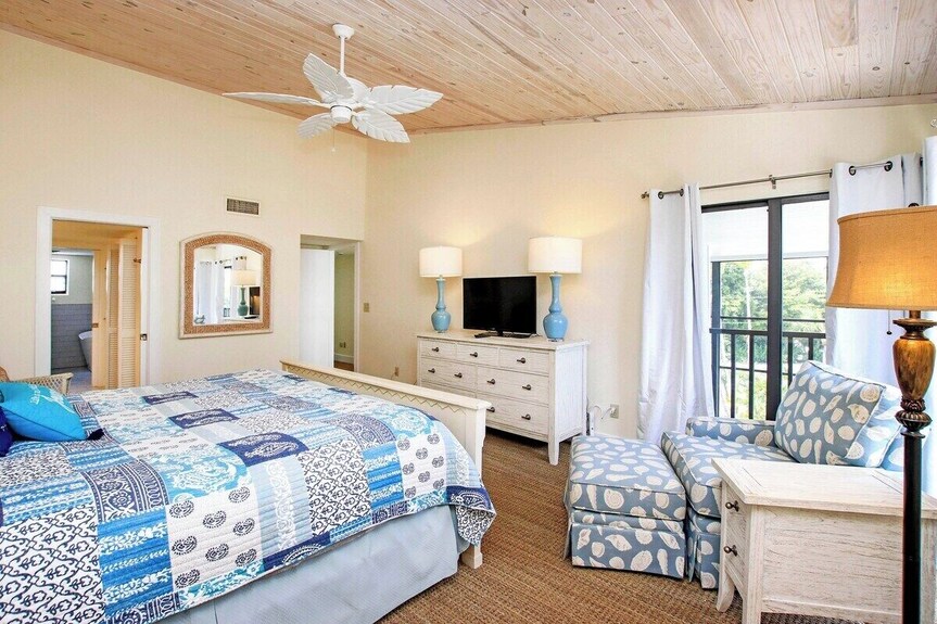 Spacious 3br Retreat On Sanibel Island - Steps To The Beach - Cyprina Beach #10 - Sanibel, FL