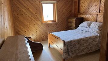 4 dormitorios, escritorio, wifi gratis y ropa de cama