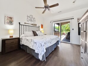 2 bedrooms, free WiFi, bed sheets - Cozy cottage inside the Premier Old Kinderhook Golf Resort (Camdenton)