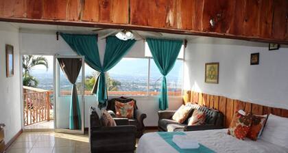 Wonderful climate at 4000ft. Views of entire Central Valley! Close to Airport