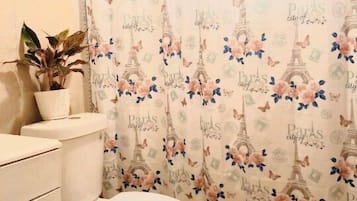 Basic Shared Dormitory, Women only | Bathroom