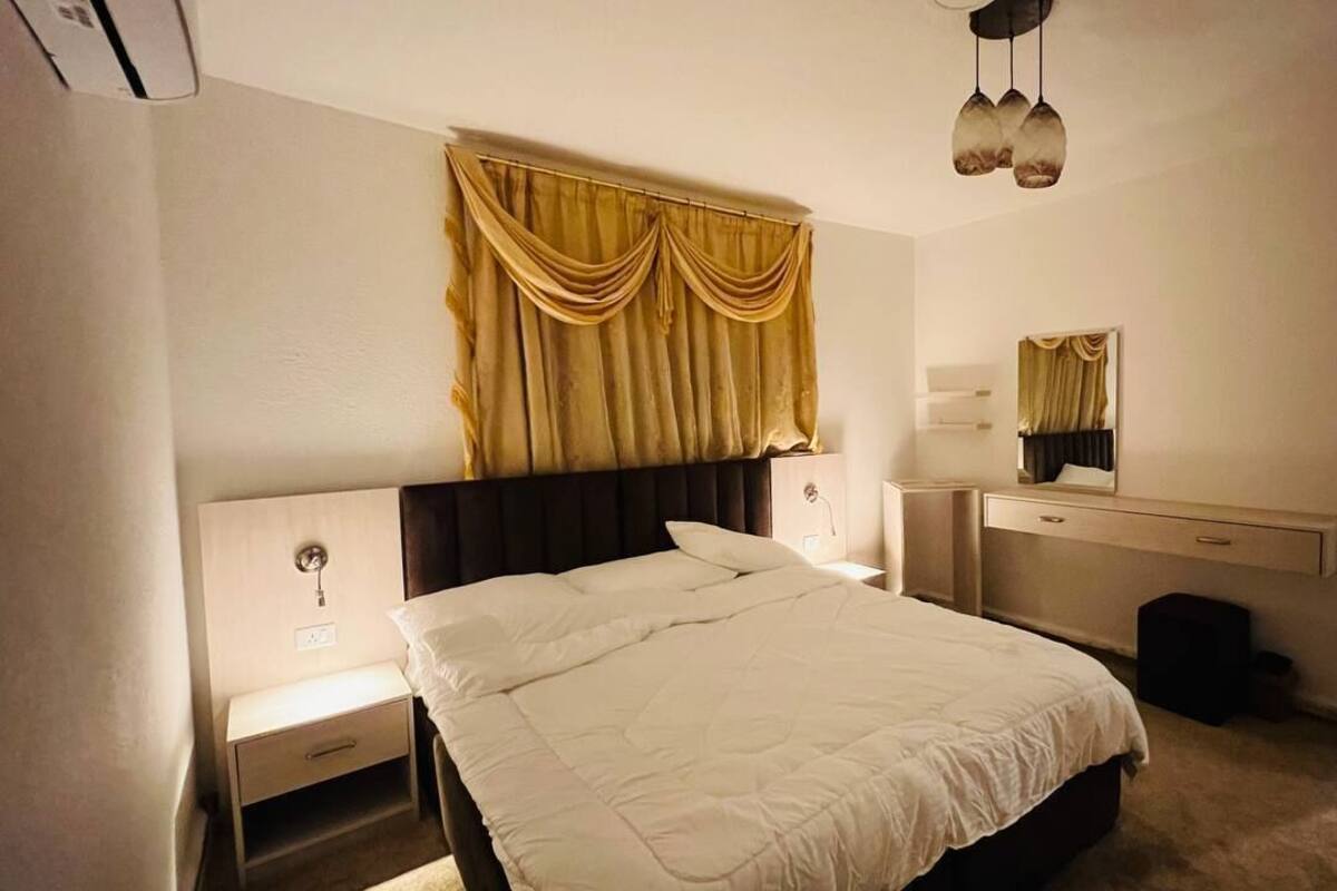 Egyptian cotton sheets, premium bedding, memory-foam beds