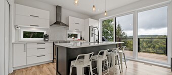 Alpine Chalet - RVMT