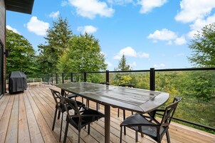 Deluxe Chalet | Terrace/patio