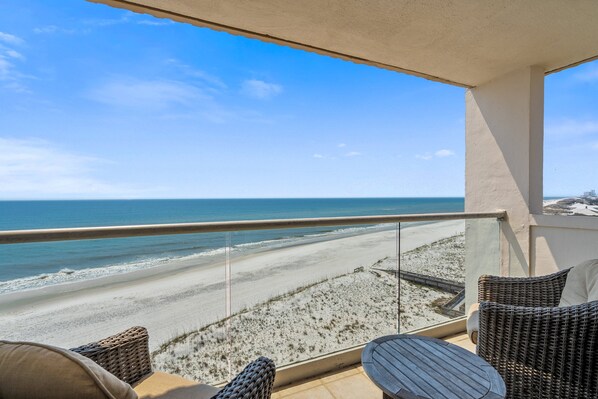 Property grounds - Beachfront Condo | Pool | RT805W | Pensacola Beach | Blue Angels Show | My Beach Getaways (Pensacola Beach)