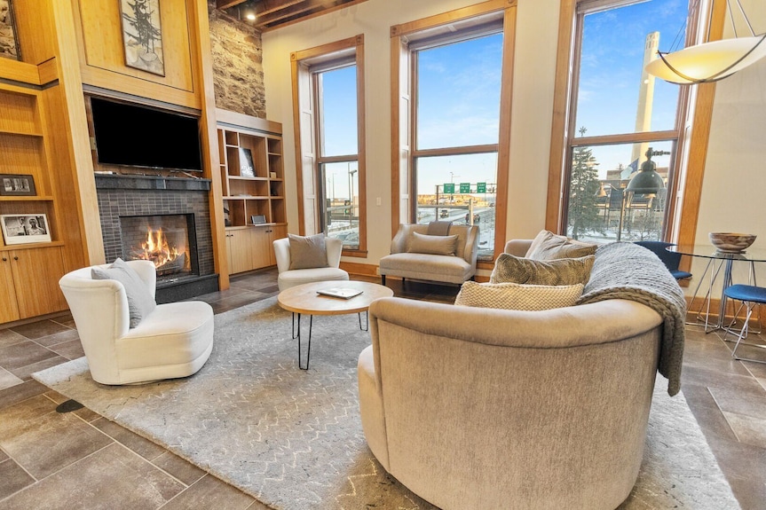 Luxury Condo | Paddle North W/ Private Sauna & Gym - Duluth, MN