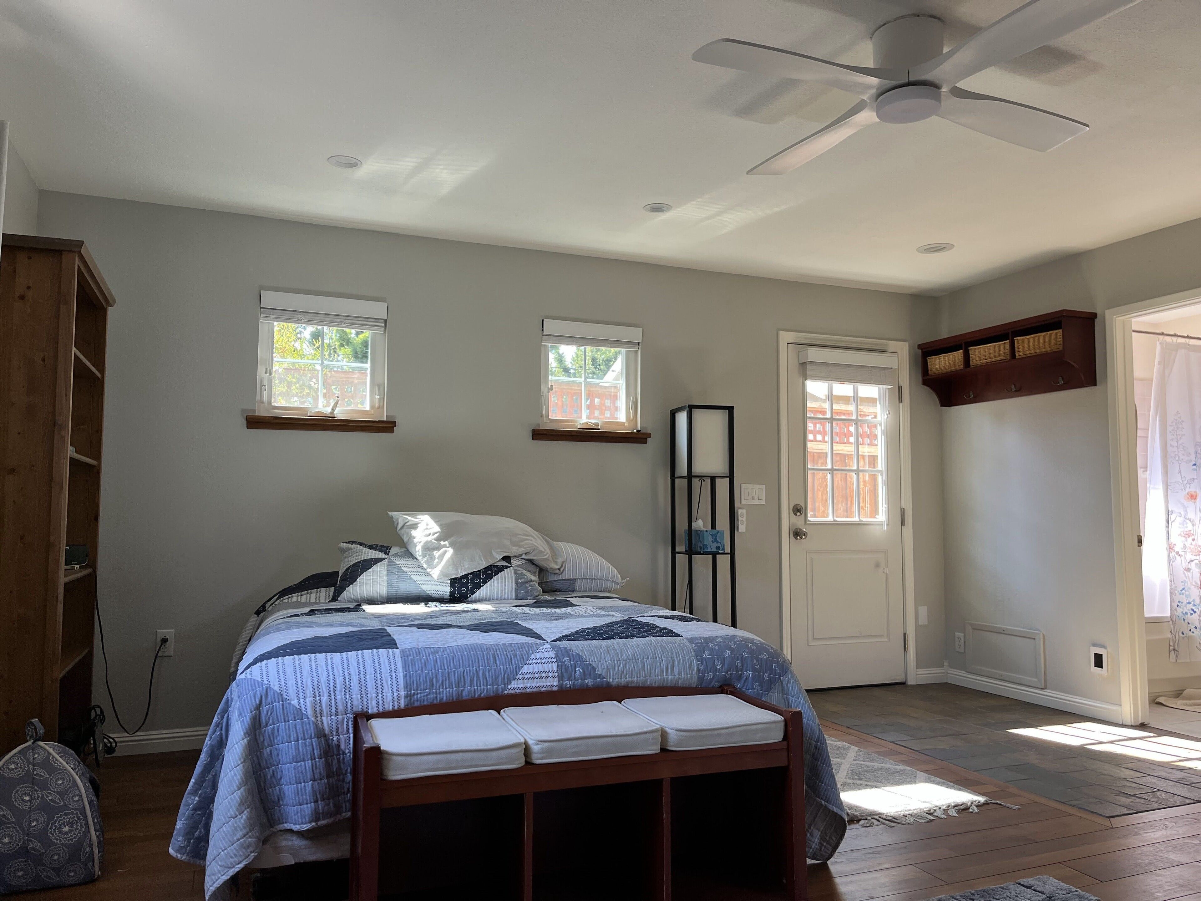 1 bedroom, desk, iron/ironing board, free WiFi