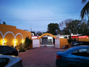 Free self parking - Casa Xu´unan (Valladolid)