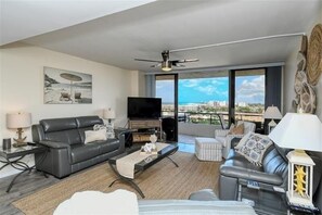 TV - Anchorage PH-2 (Siesta Key)