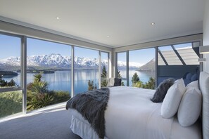 Villa – deluxe | 4 soverom, strykejern/-brett, wi-fi (inkludert) og sengetøy