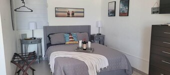 Sunset Private Studio