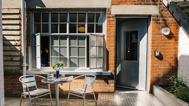 Utendørsservering