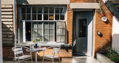 Seahorse Studio 'Accessible Luxury', Aldeburgh