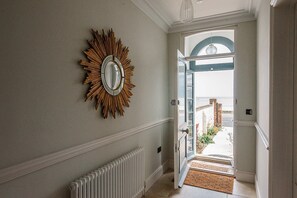 Interior - Avondale, Southwold (Southwold)