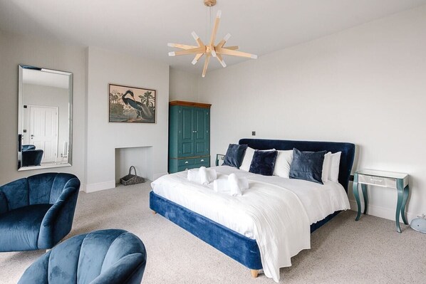 7 chambres, lit parapluie, Wi-Fi, draps fournis