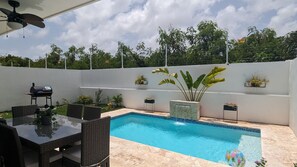 Pool - Modern Tropical Villa/Private Pool-BBQ 3BD2.5BA (Punta Cana)