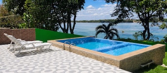 Casa as Margens do rio São Francisco - Aceitamos Pets