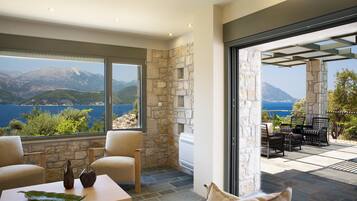 ๋น๋ผ | 3 ๊ฐ์ ์นจ์ค