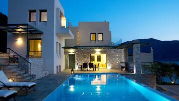 ๋น๋ผ | 3 ๊ฐ์ ์นจ์ค