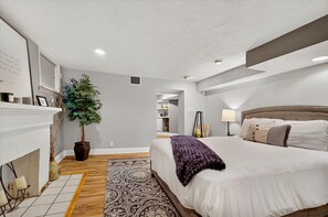 3 bedrooms, WiFi (free), bed sheets